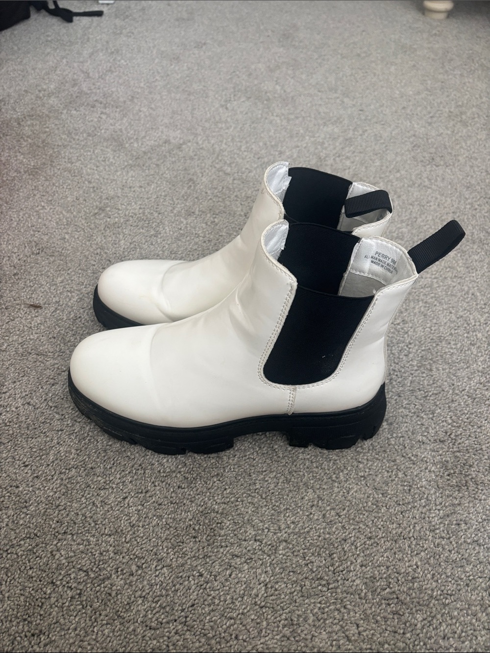 Women's White Chelsea Lug Sole Booties with Black Elastic Panels
